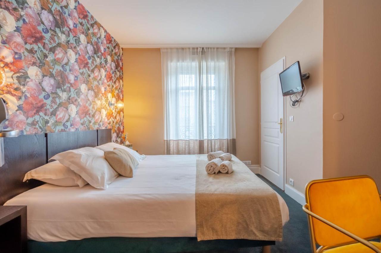 Ama Hotel 비아히쯔 외부 사진