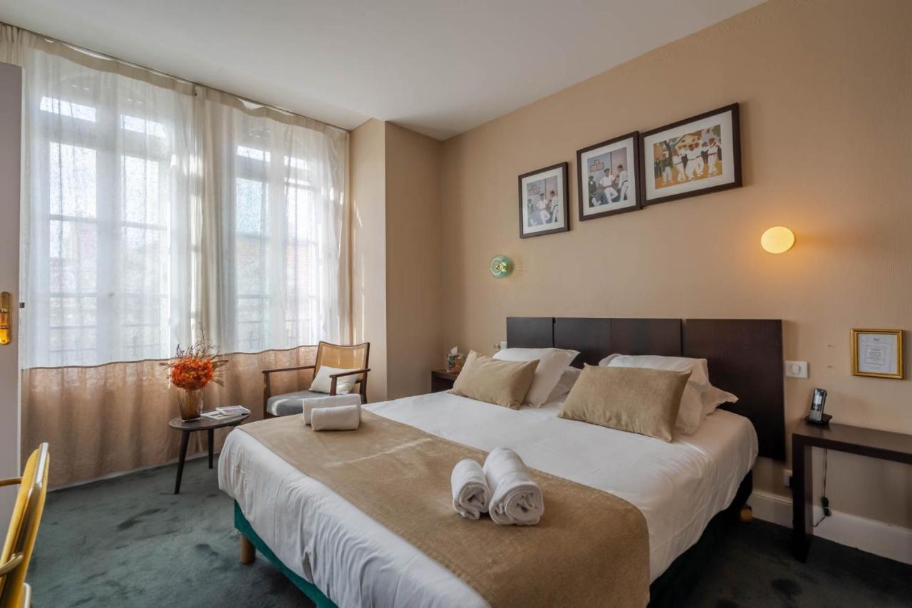 Ama Hotel 비아히쯔 외부 사진